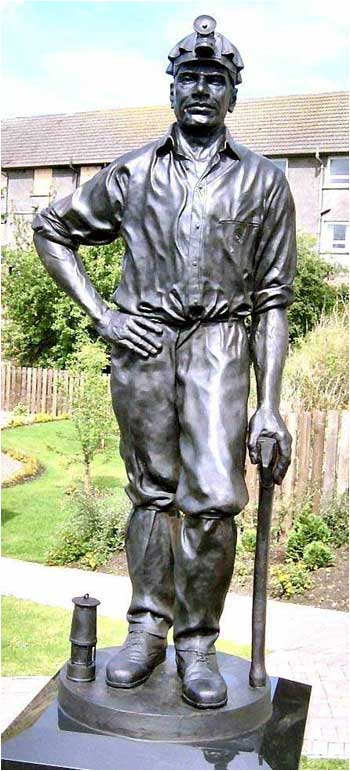 Miners Memorial, Muirkirk, by Kirti Mandir